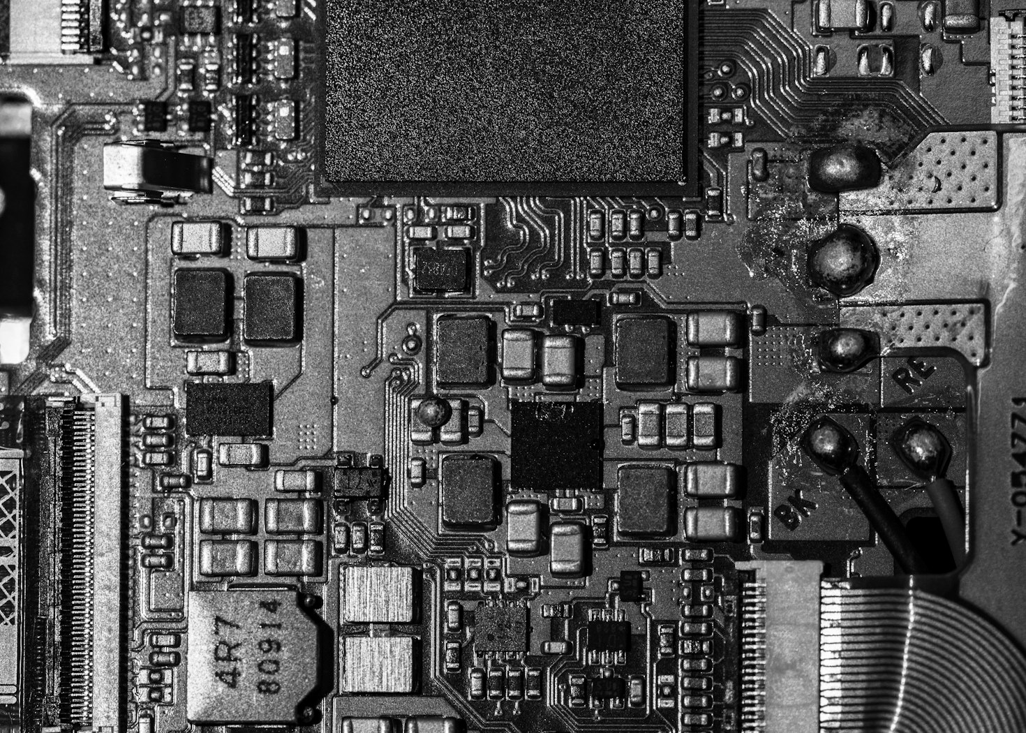 Exploring the Role of Separation of Concerns in AI Architectures